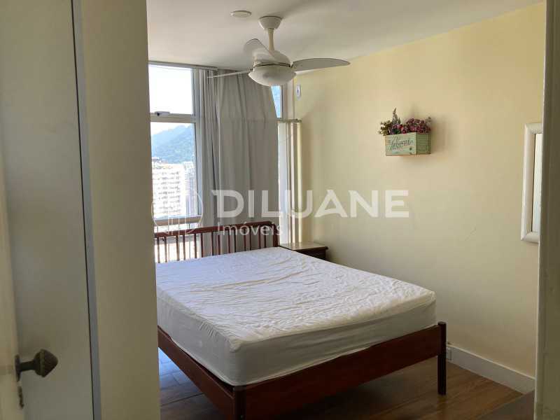 Apartamento à venda com 3 quartos, 114m² - Foto 15