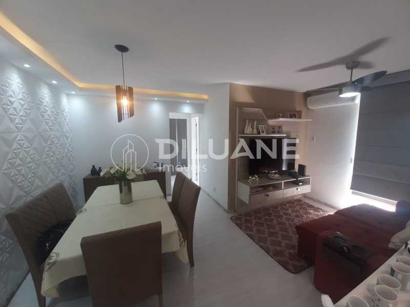 Apartamento à venda com 2 quartos, 65m² - Foto 5