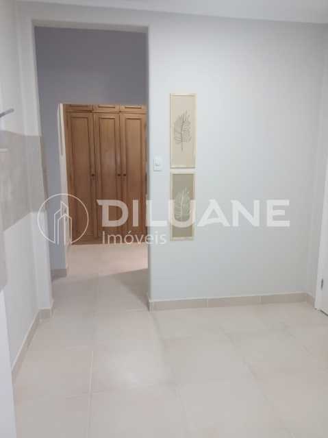 Apartamento à venda com 3 quartos, 106m² - Foto 24