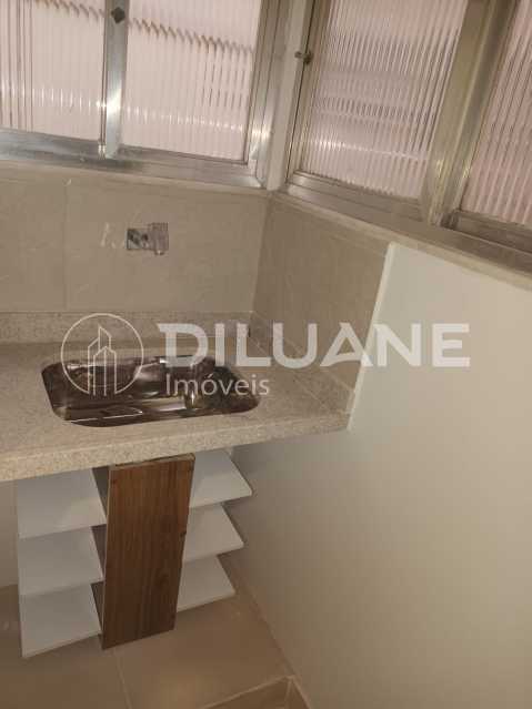 Apartamento à venda com 3 quartos, 106m² - Foto 28