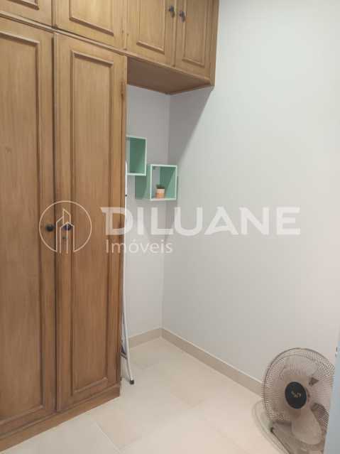 Apartamento à venda com 3 quartos, 106m² - Foto 29