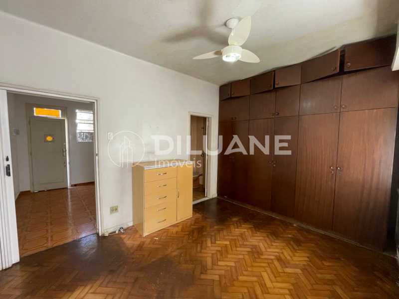 Apartamento à venda com 1 quarto, 30m² - Foto 7