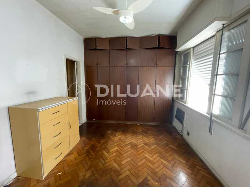 Apartamento à venda com 1 quarto, 30m² - Foto 8