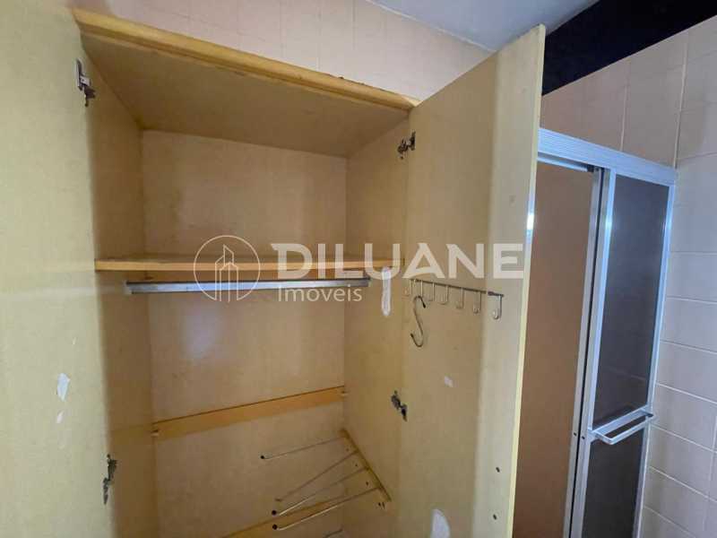 Apartamento à venda com 1 quarto, 30m² - Foto 13