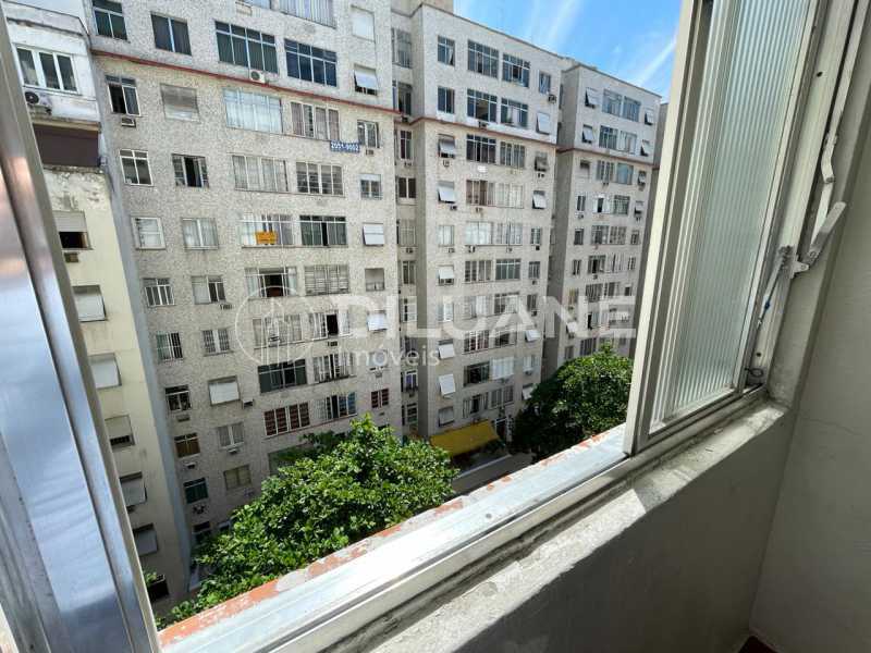 Apartamento à venda com 1 quarto, 30m² - Foto 19