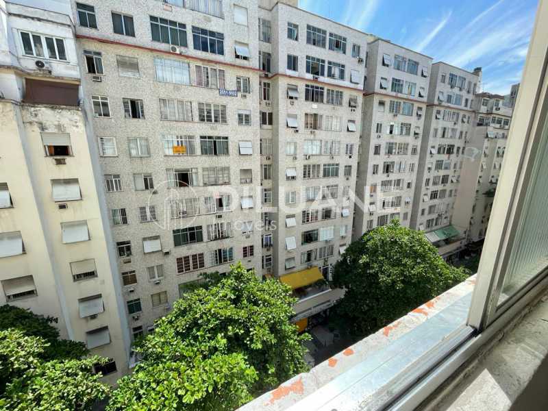 Apartamento à venda com 1 quarto, 30m² - Foto 20