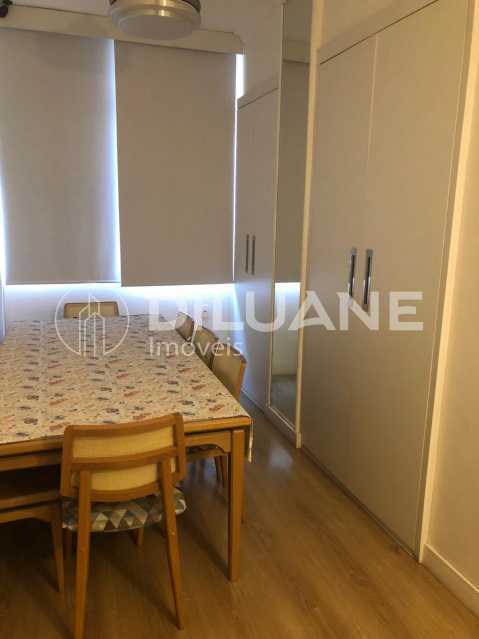 Apartamento à venda com 3 quartos, 108m² - Foto 5