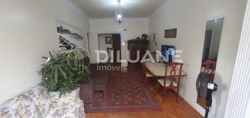 Apartamento à venda com 3 quartos, 122m² - Foto 1