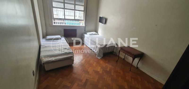 Apartamento à venda com 3 quartos, 122m² - Foto 3