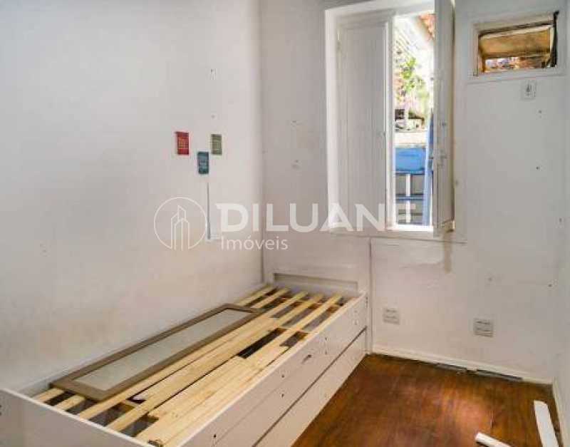 Casa de Vila à venda com 3 quartos, 82m² - Foto 7