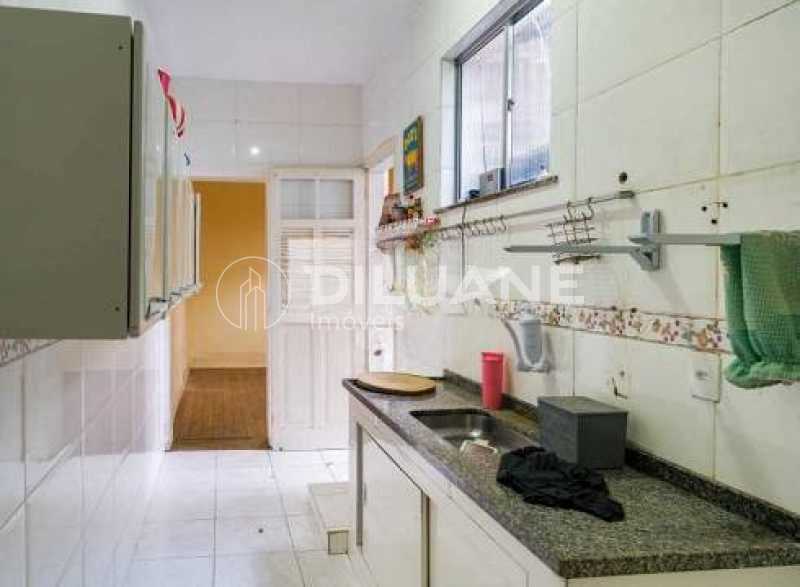 Casa de Vila à venda com 3 quartos, 82m² - Foto 10