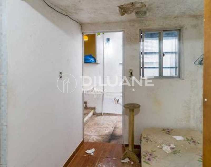 Casa de Vila à venda com 3 quartos, 82m² - Foto 13