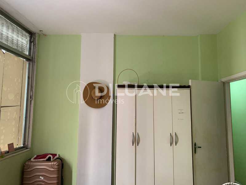 Apartamento à venda e aluguel com 2 quartos, 72m² - Foto 16