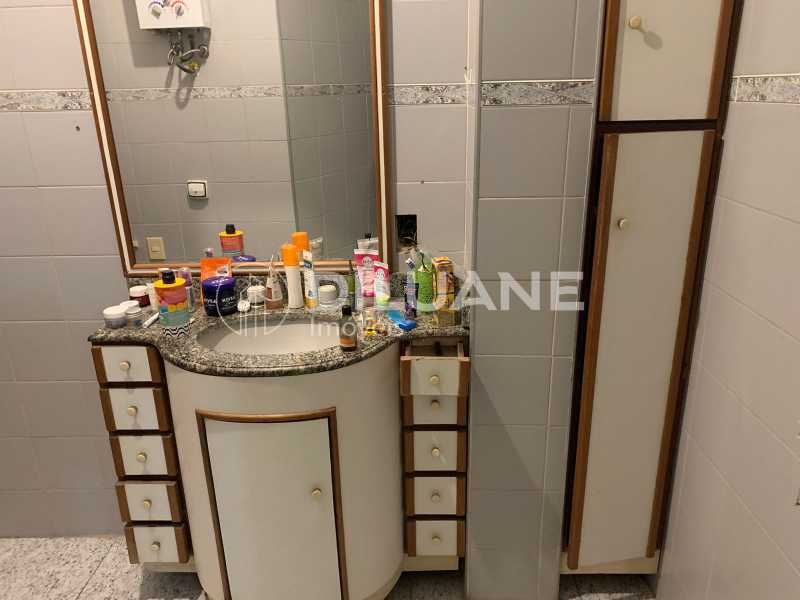 Apartamento à venda e aluguel com 2 quartos, 72m² - Foto 22