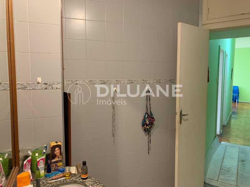 Apartamento à venda e aluguel com 2 quartos, 72m² - Foto 23