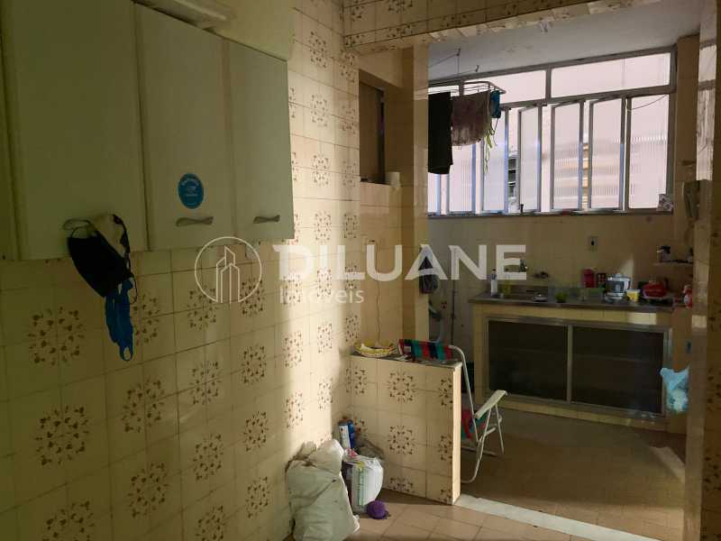 Apartamento à venda e aluguel com 2 quartos, 72m² - Foto 28