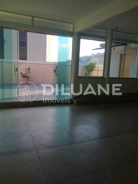 Apartamento à venda e aluguel com 2 quartos, 72m² - Foto 40