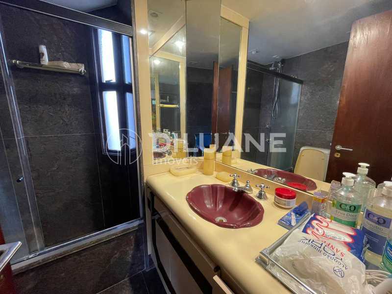 Apartamento à venda com 4 quartos, 141m² - Foto 13