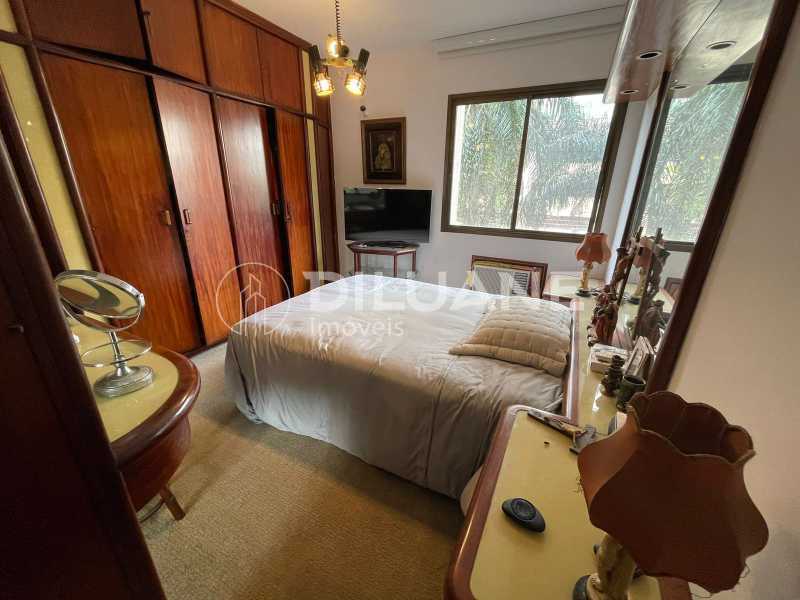 Apartamento à venda com 4 quartos, 141m² - Foto 12