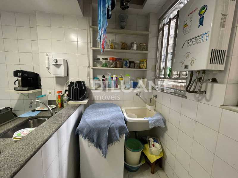 Apartamento à venda com 2 quartos, 70m² - Foto 23