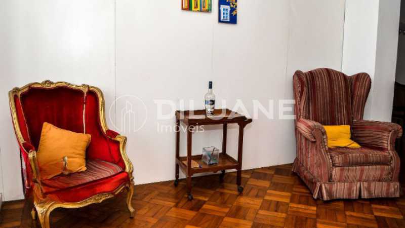 Apartamento à venda com 3 quartos, 175m² - Foto 8