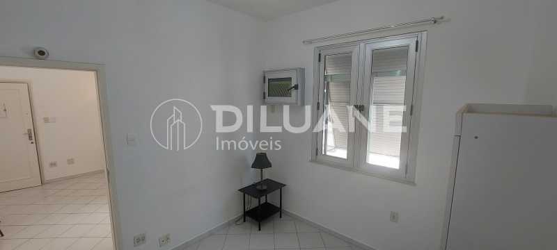 Apartamento à venda com 1 quarto, 35m² - Foto 12