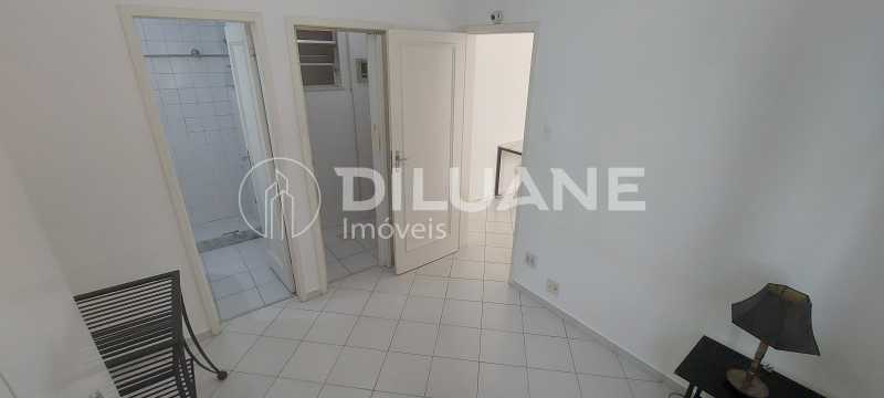 Apartamento à venda com 1 quarto, 35m² - Foto 13