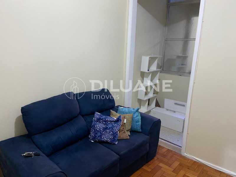 Apartamento à venda com 1 quarto, 40m² - Foto 5