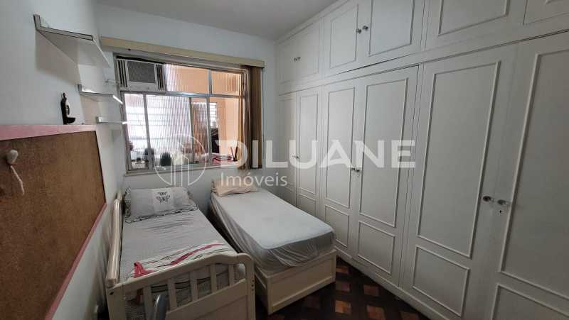 Apartamento à venda com 4 quartos, 180m² - Foto 10