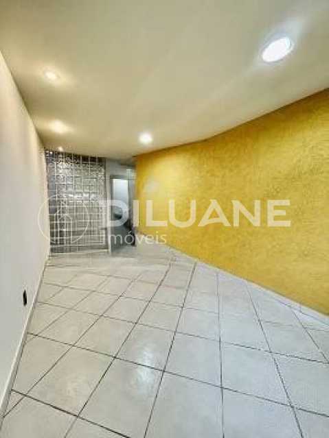 Apartamento à venda com 3 quartos, 137m² - Foto 12