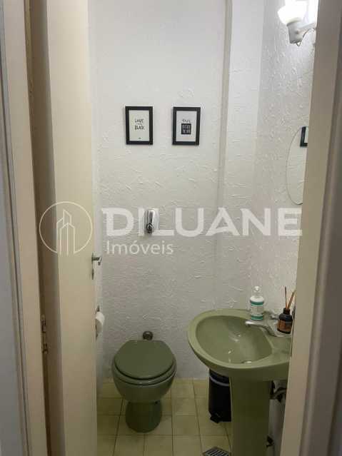 Apartamento à venda com 2 quartos, 110m² - Foto 27