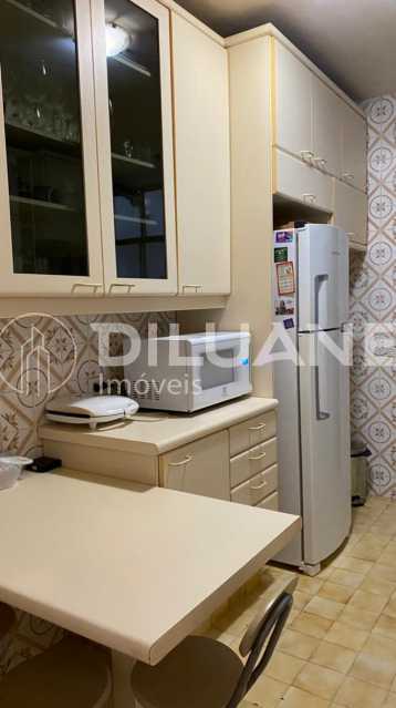 Apartamento à venda com 2 quartos, 110m² - Foto 24