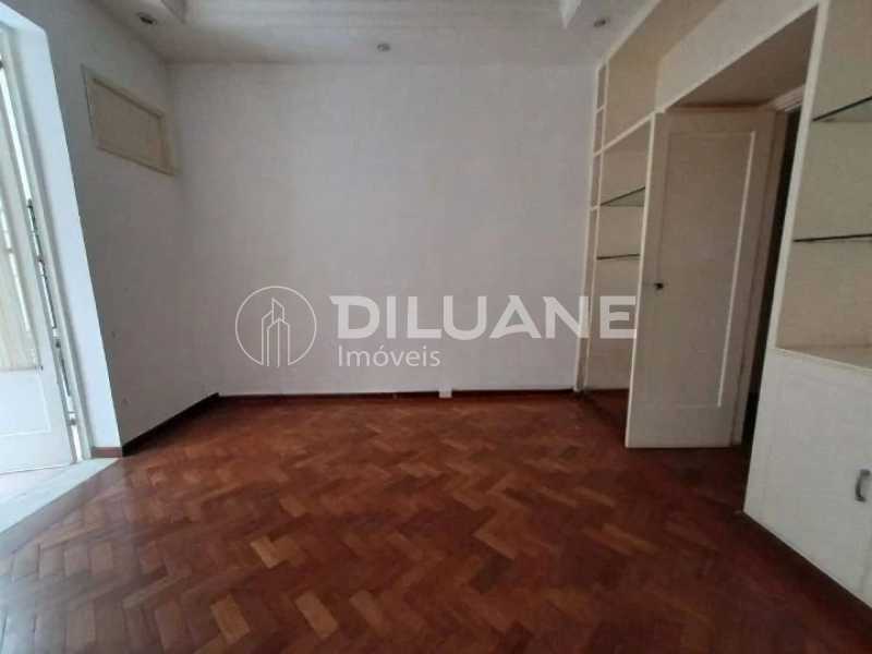 Apartamento à venda com 3 quartos, 110m² - Foto 14