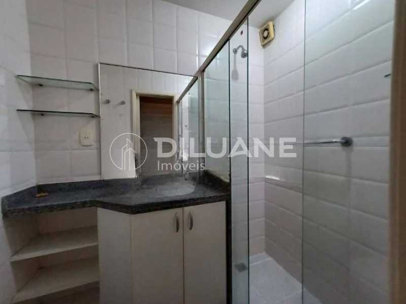 Apartamento à venda com 3 quartos, 110m² - Foto 17