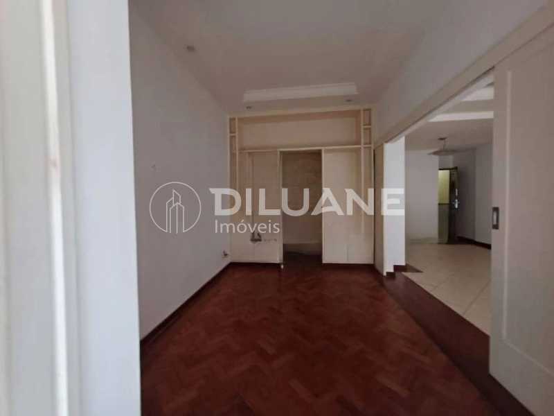 Apartamento à venda com 3 quartos, 110m² - Foto 30