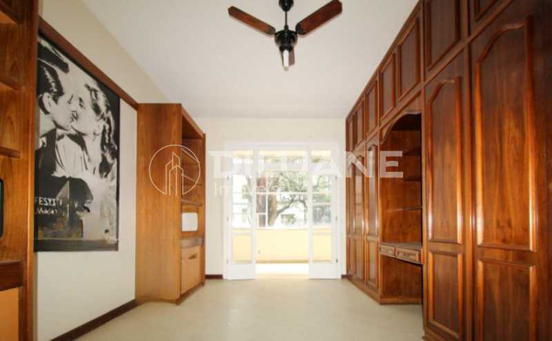 Apartamento à venda com 4 quartos, 235m² - Foto 26