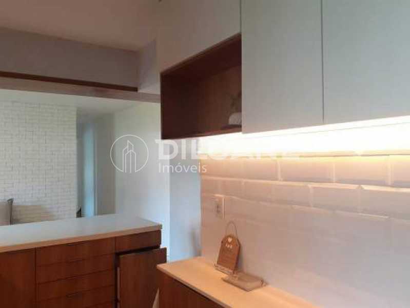 Apartamento à venda com 2 quartos, 69m² - Foto 9