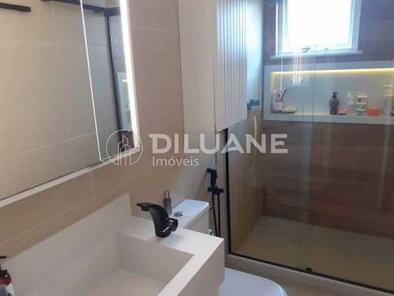 Apartamento à venda com 2 quartos, 69m² - Foto 16