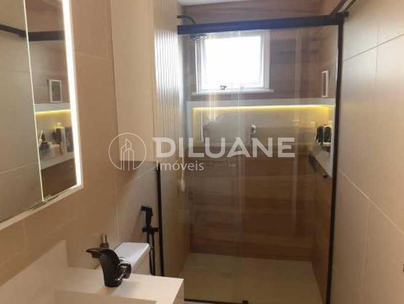 Apartamento à venda com 2 quartos, 69m² - Foto 26