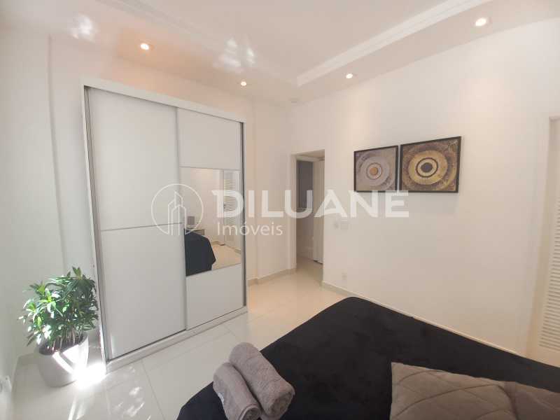 Apartamento à venda com 3 quartos, 118m² - Foto 26