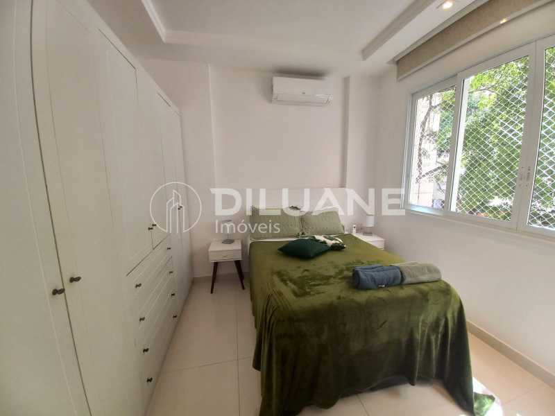 Apartamento à venda com 3 quartos, 118m² - Foto 28