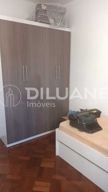 Apartamento à venda com 3 quartos, 100m² - Foto 9