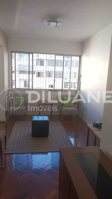 Apartamento à venda com 3 quartos, 100m² - Foto 1