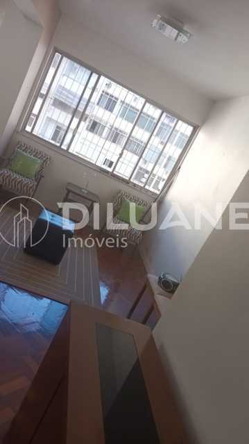 Apartamento à venda com 3 quartos, 100m² - Foto 2