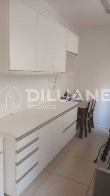 Apartamento à venda com 3 quartos, 100m² - Foto 28