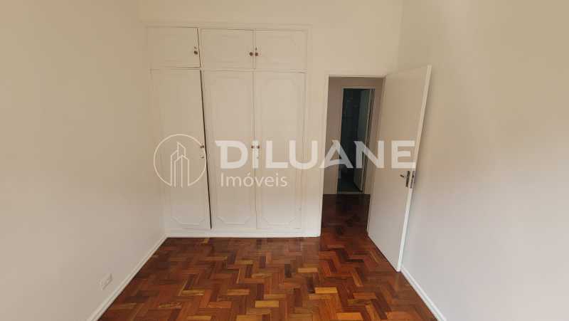 Apartamento à venda com 3 quartos, 88m² - Foto 35