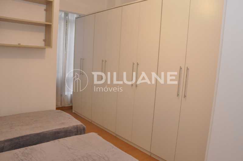 Apartamento à venda com 3 quartos, 100m² - Foto 9