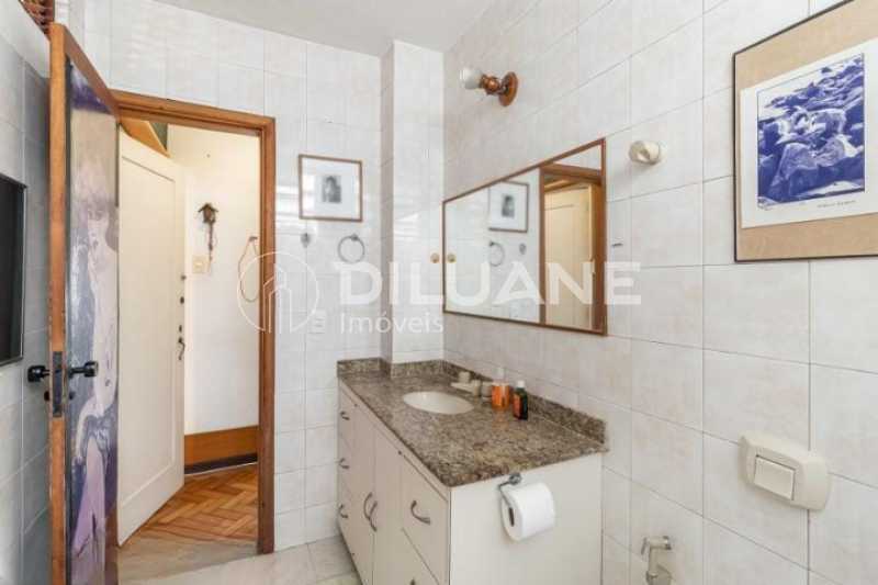 Apartamento à venda com 3 quartos, 101m² - Foto 4