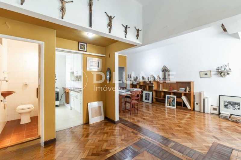 Apartamento à venda com 3 quartos, 101m² - Foto 18