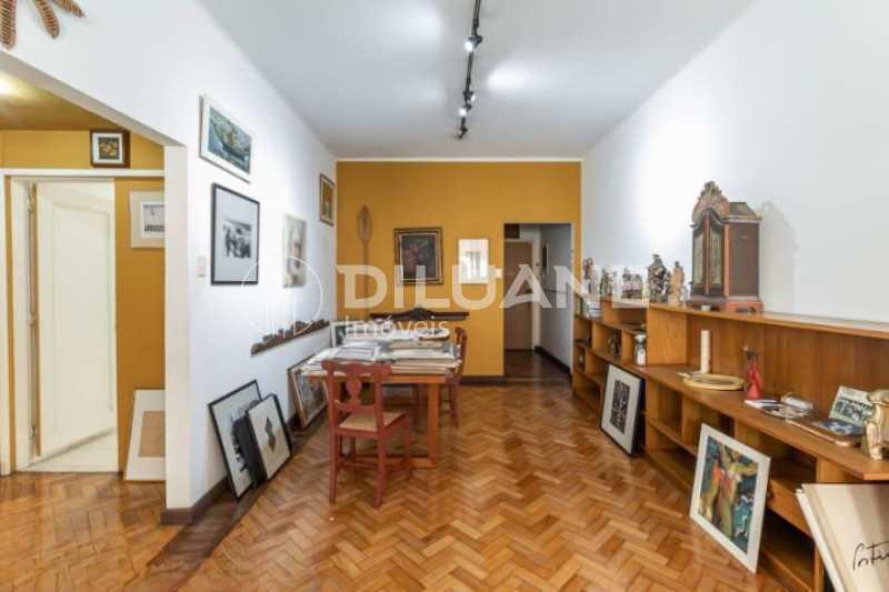 Apartamento à venda com 3 quartos, 101m² - Foto 19